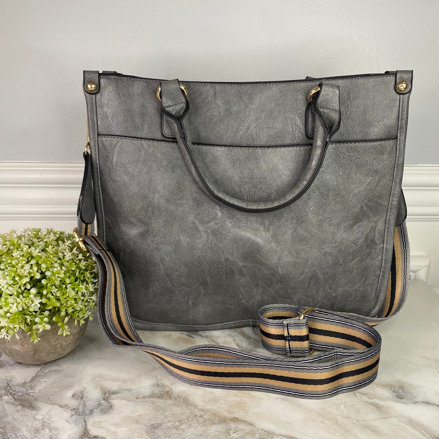 Aubree + Handle - Crossbody Purse